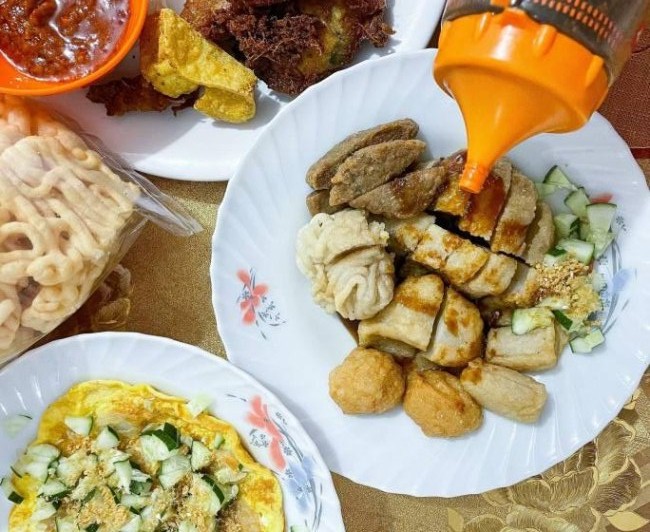 pempek khas palembang